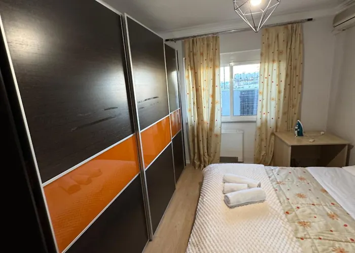 Lita House - 3 Bedroom * Tirana